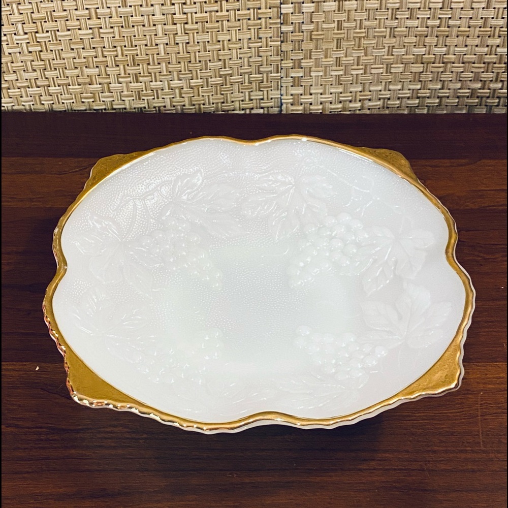 🌟HP🌟VTG 60s Anchor Hocking Milk Glass Serving Bowl